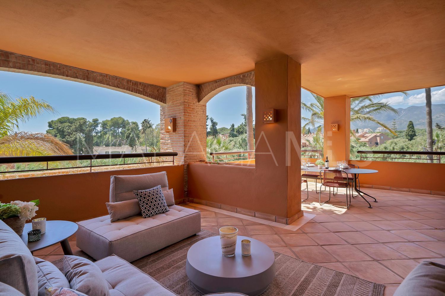 Flat for sale in Bahia de Marbella