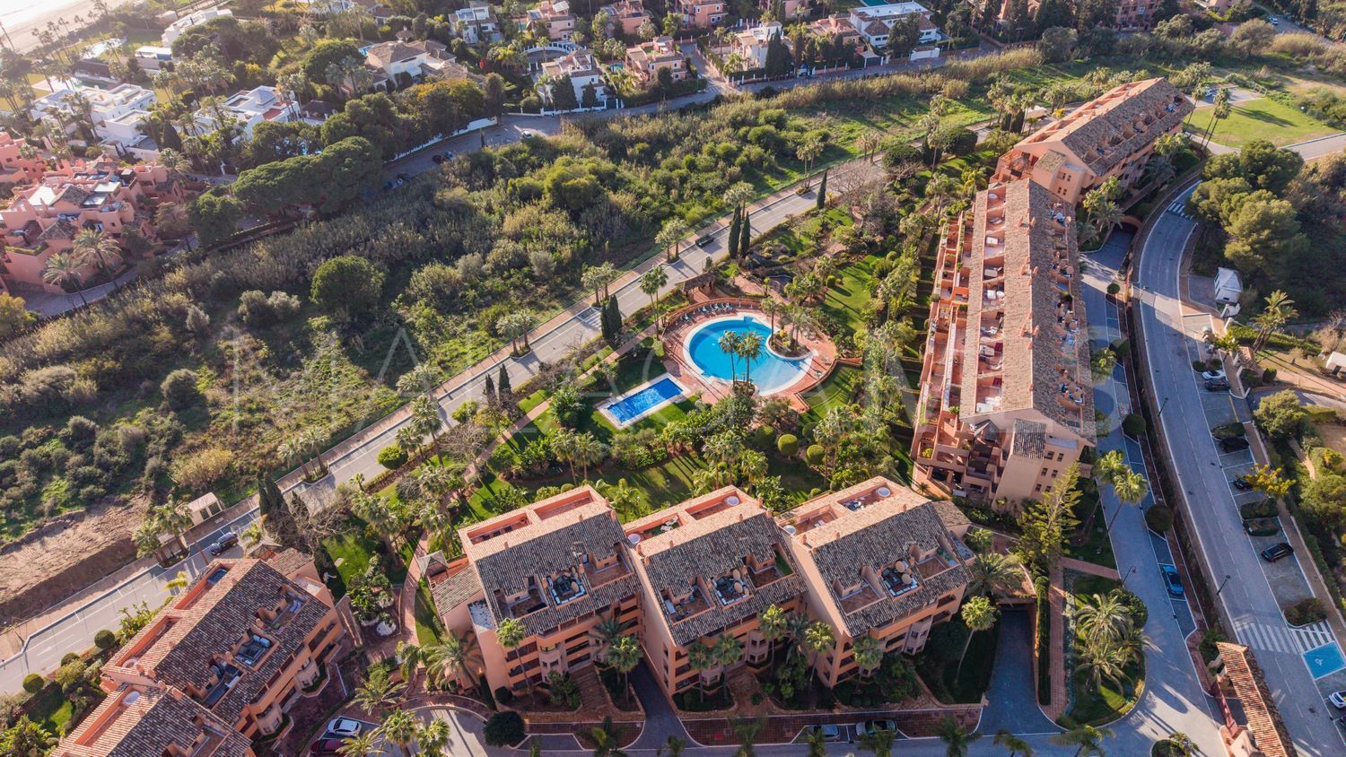 Flat for sale in Bahia de Marbella