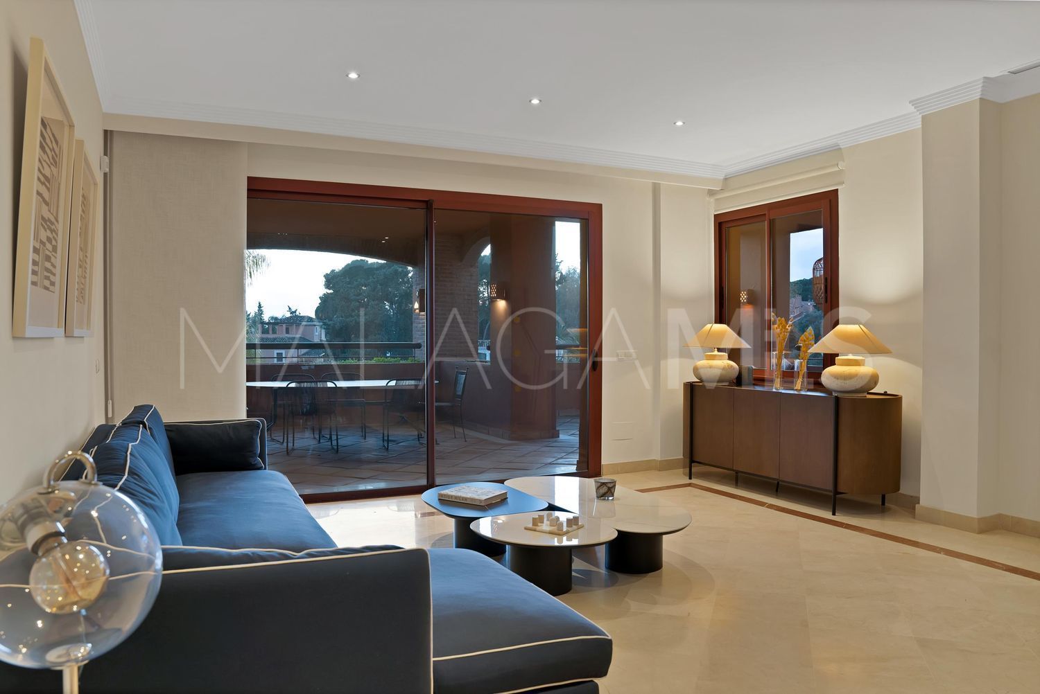 Piso with 3 bedrooms for sale in Bahia de Marbella