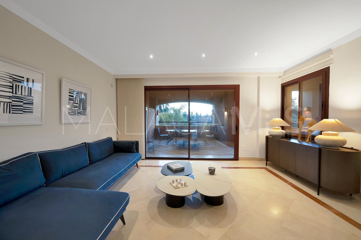 Piso with 3 bedrooms for sale in Bahia de Marbella