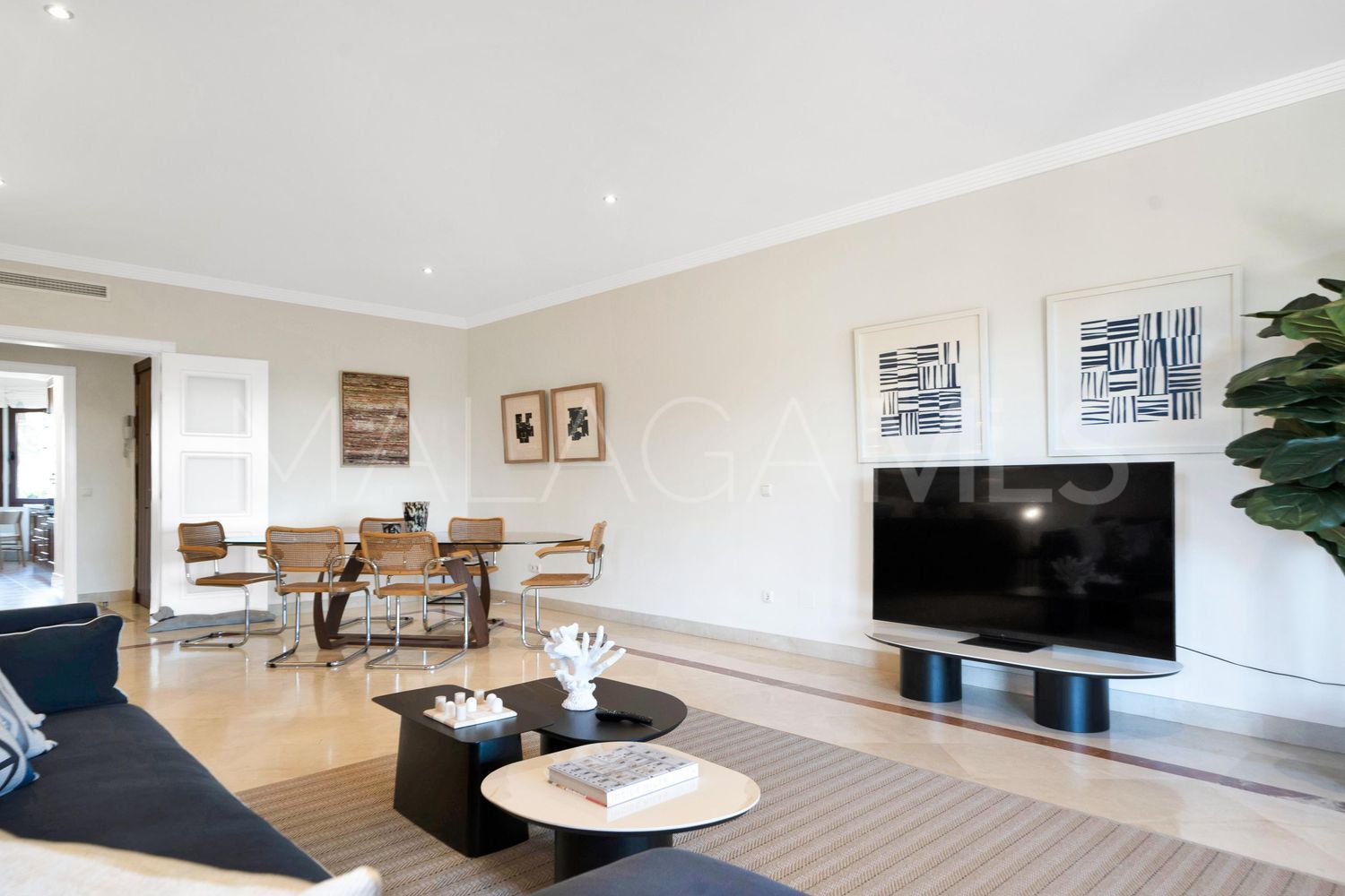 Flat for sale in Bahia de Marbella