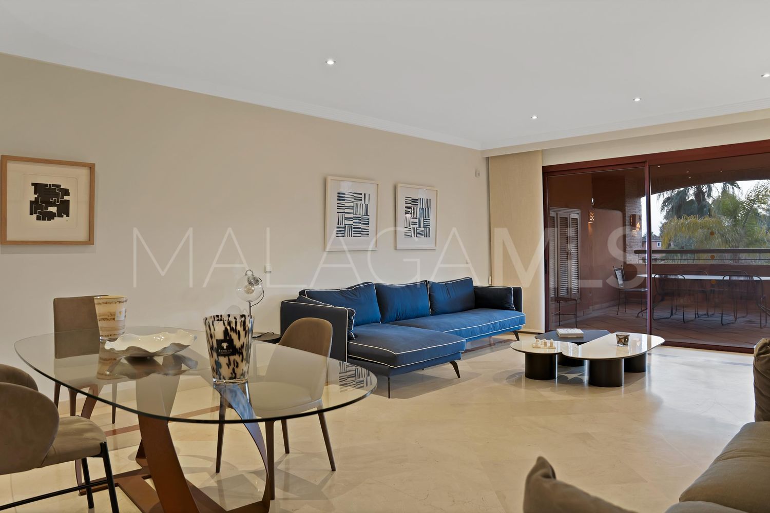 Piso with 3 bedrooms for sale in Bahia de Marbella