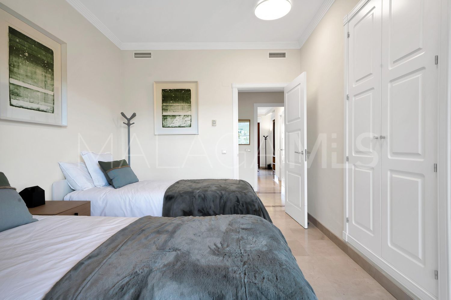 Flat for sale in Bahia de Marbella