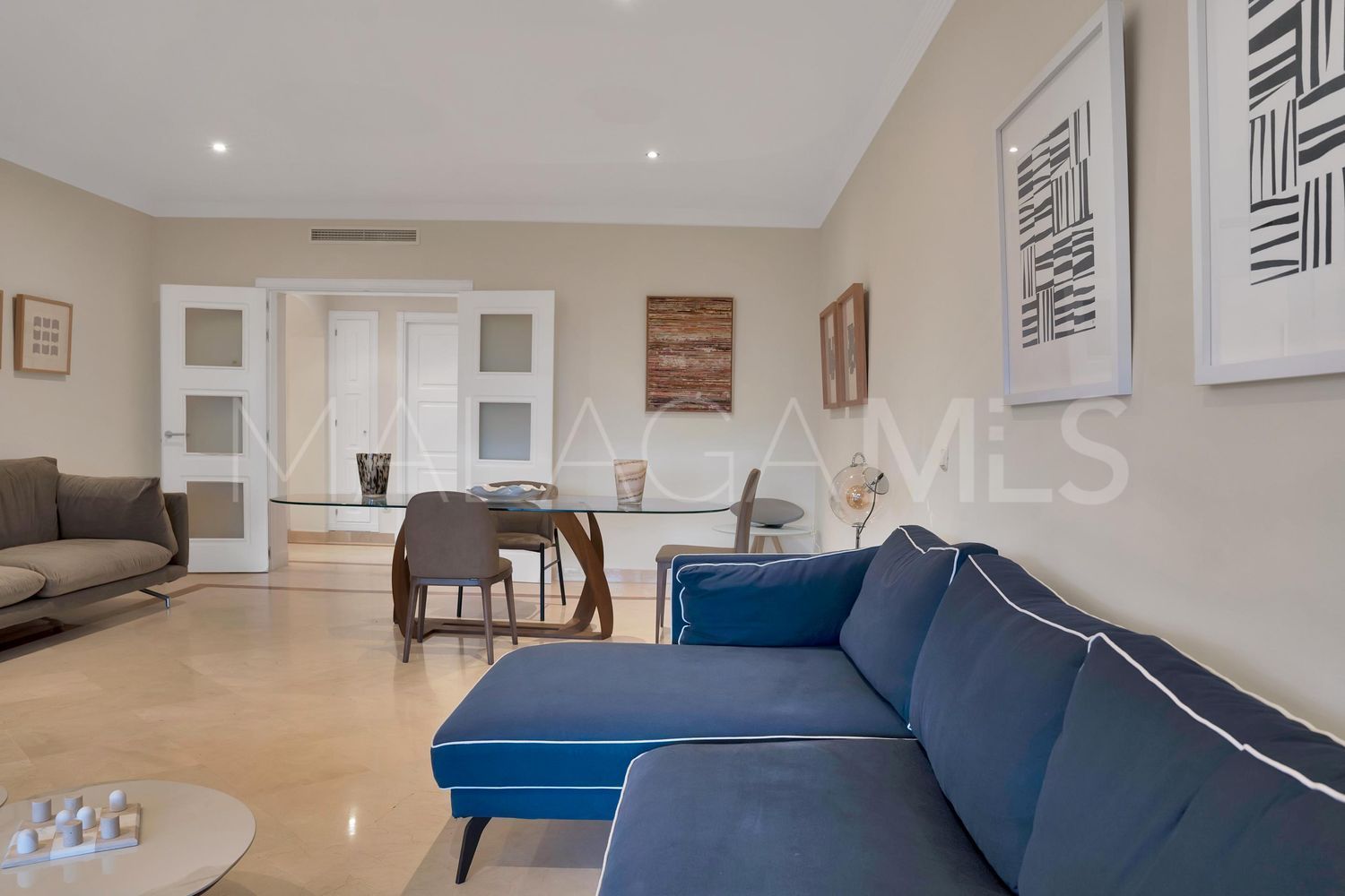 Piso with 3 bedrooms for sale in Bahia de Marbella