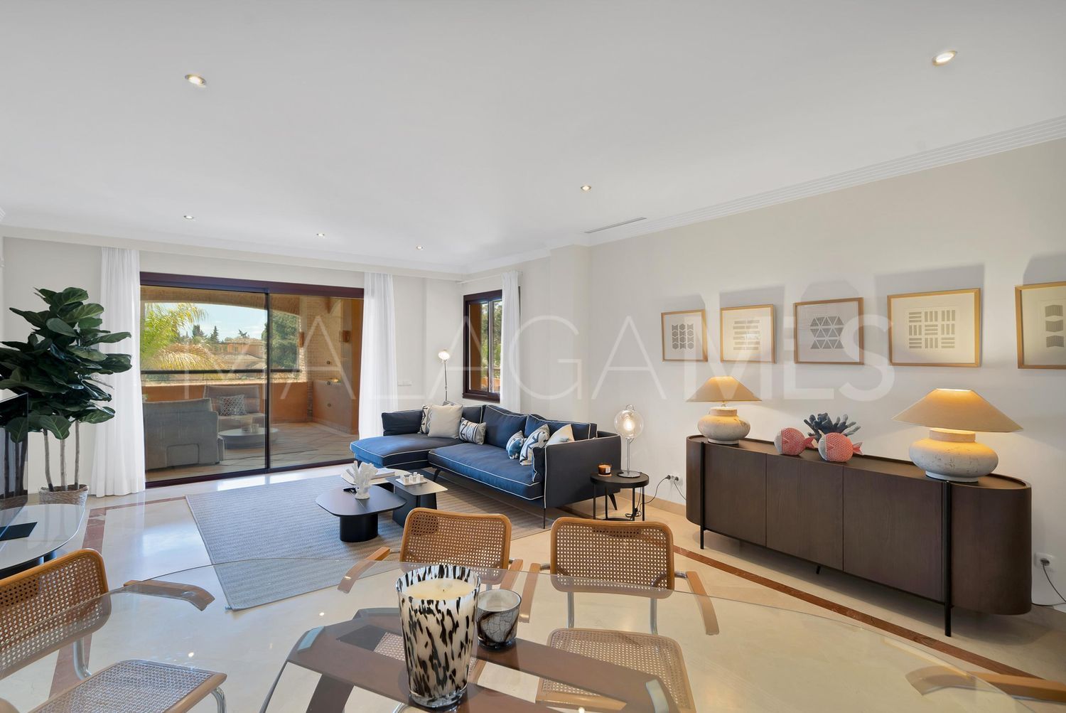 Flat for sale in Bahia de Marbella