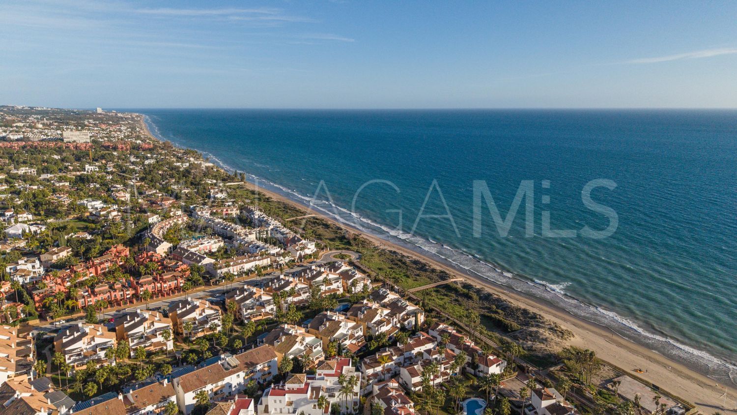 Piso with 3 bedrooms for sale in Bahia de Marbella