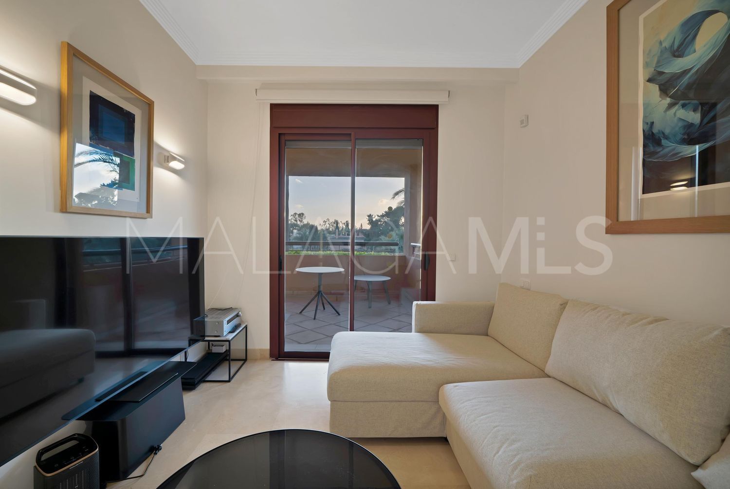 Piso with 3 bedrooms for sale in Bahia de Marbella