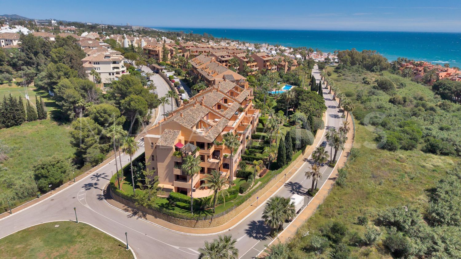 Flat for sale in Bahia de Marbella