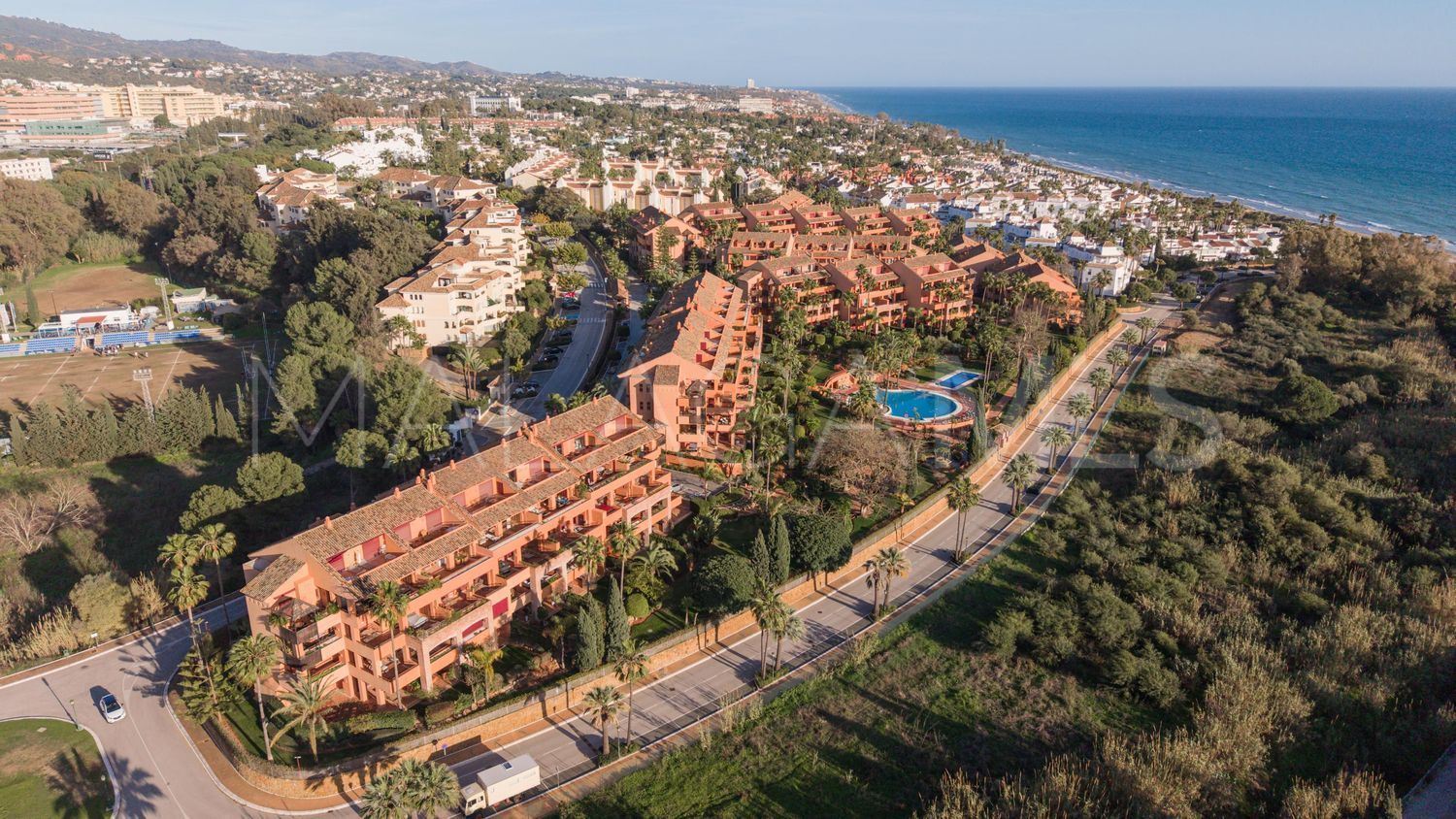 Piso with 3 bedrooms for sale in Bahia de Marbella