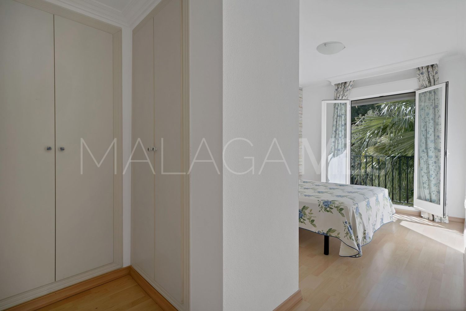 For sale La Carolina flat