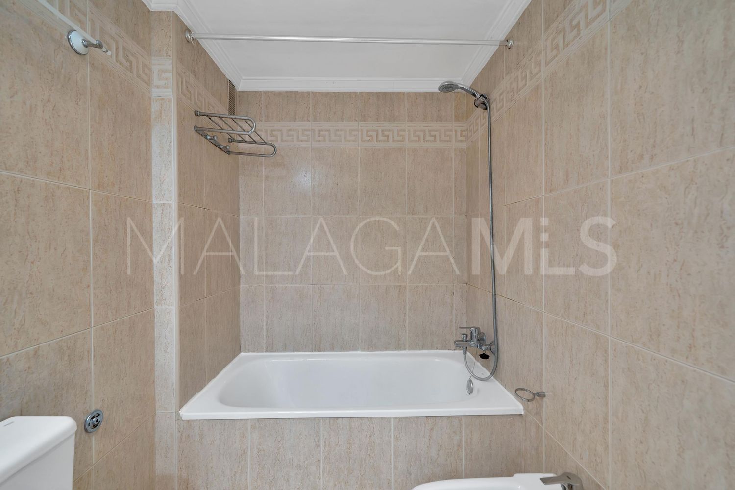 For sale La Carolina flat