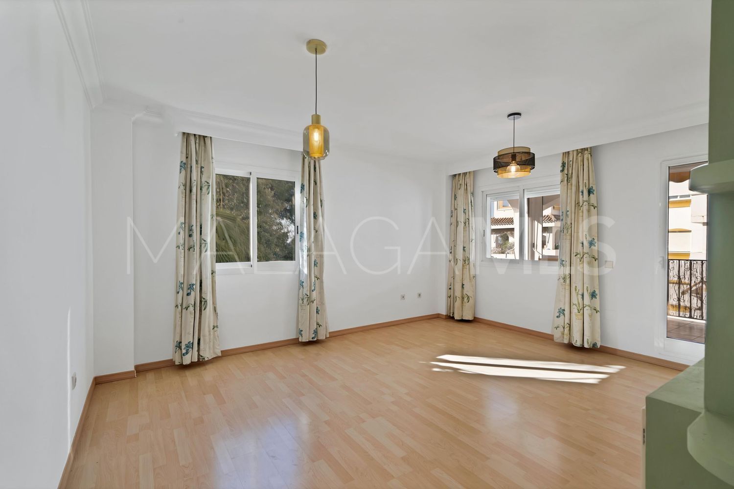 For sale La Carolina flat