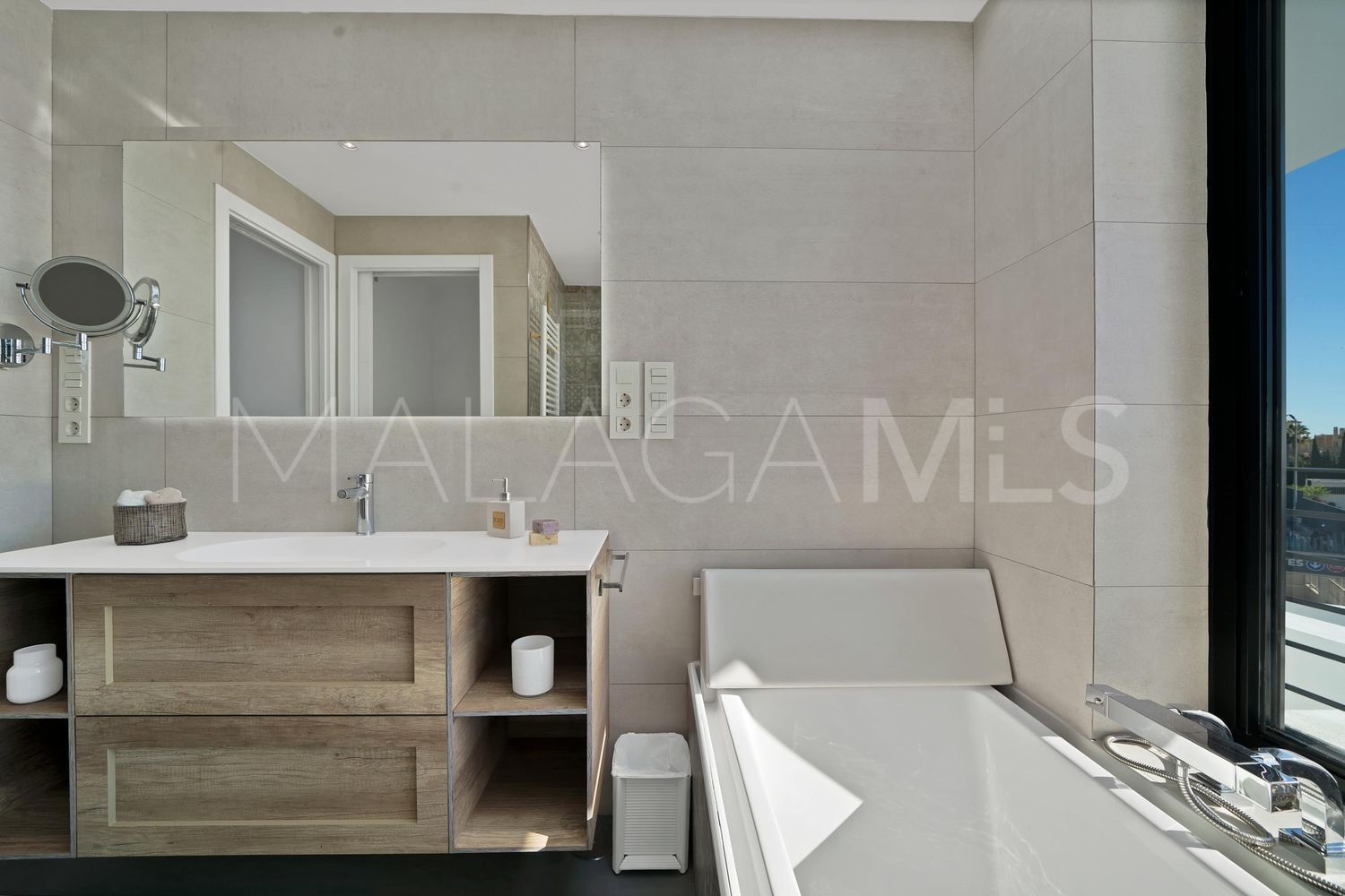 Cerrado Calderón - El Morlaco, casa de 6 bedrooms a la venta