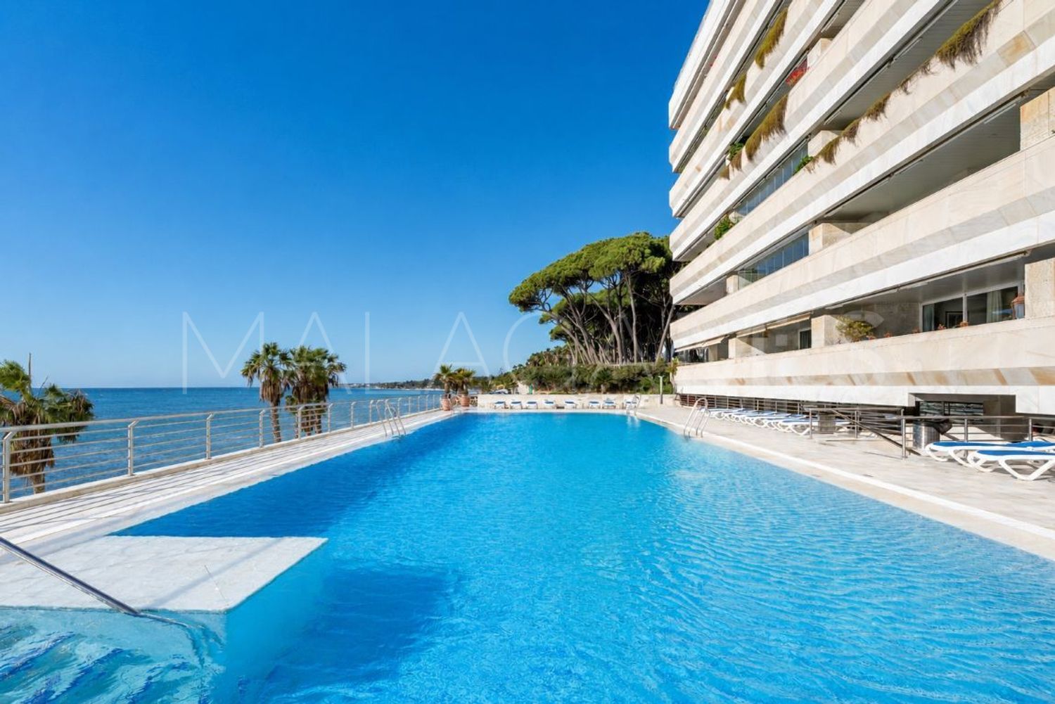 Piso for sale in La Carolina de 2 bedrooms