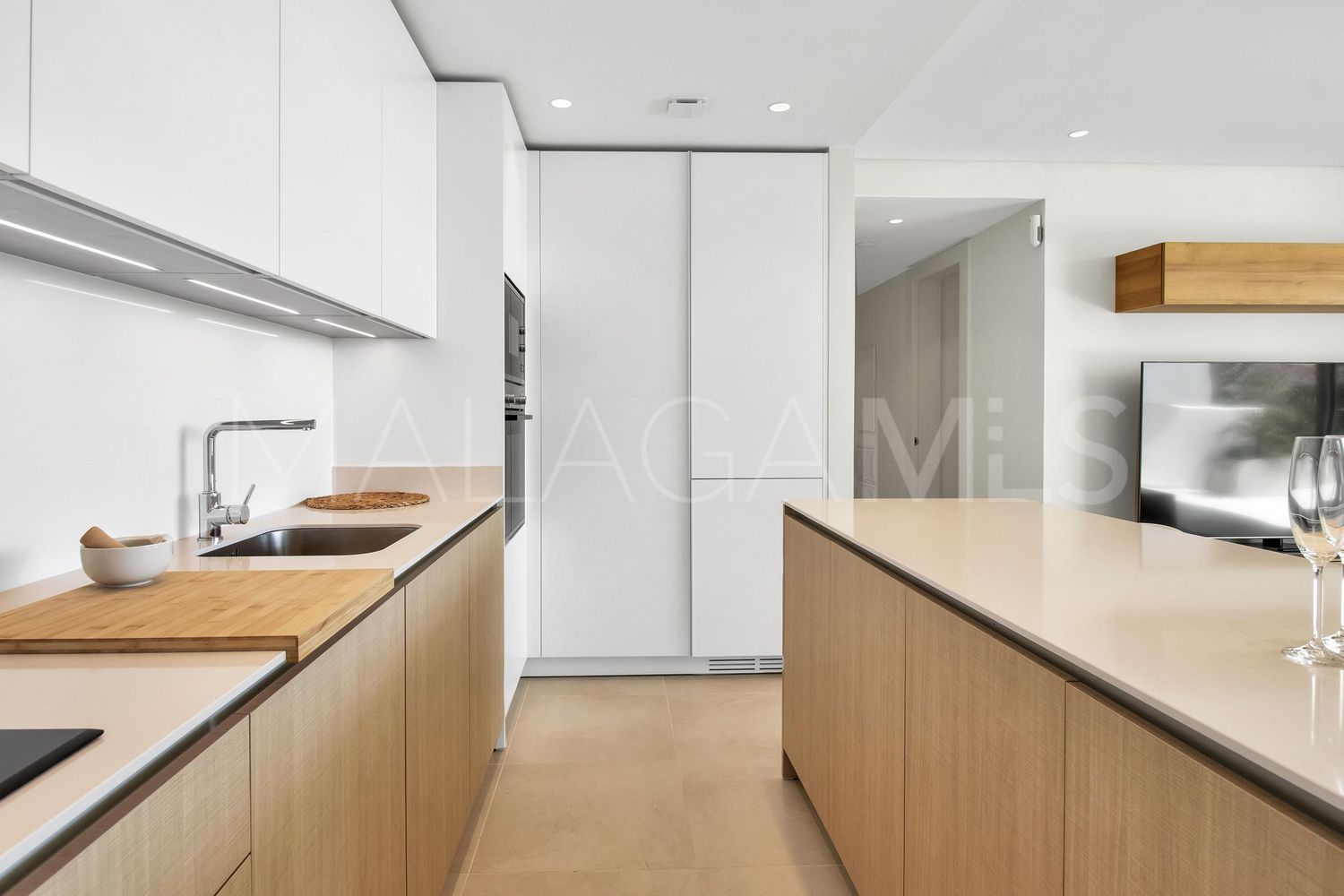Flat for sale in Palo Alto