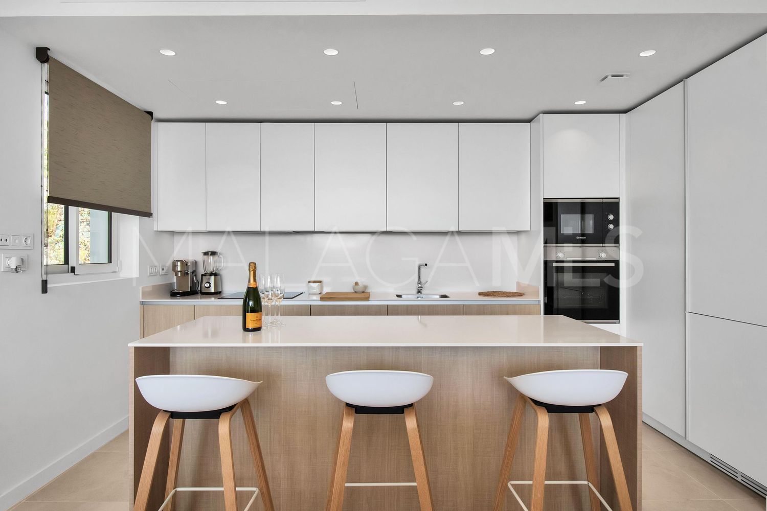 Flat for sale in Palo Alto