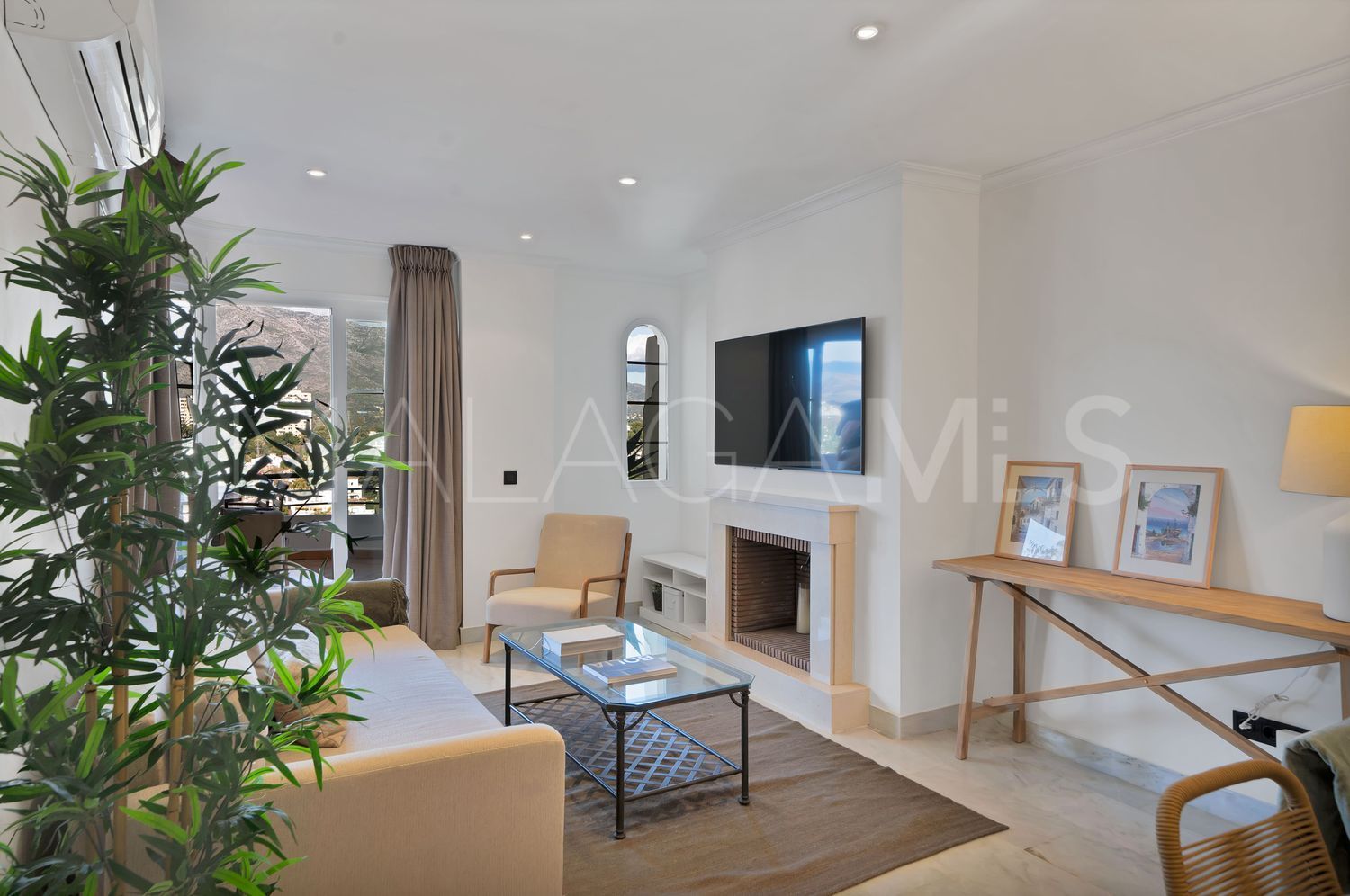 Flat for sale in Nueva Andalucia