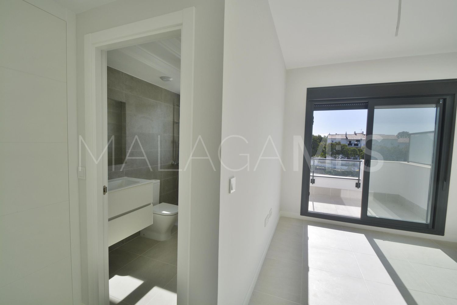 Flat for sale in La Resina Golf