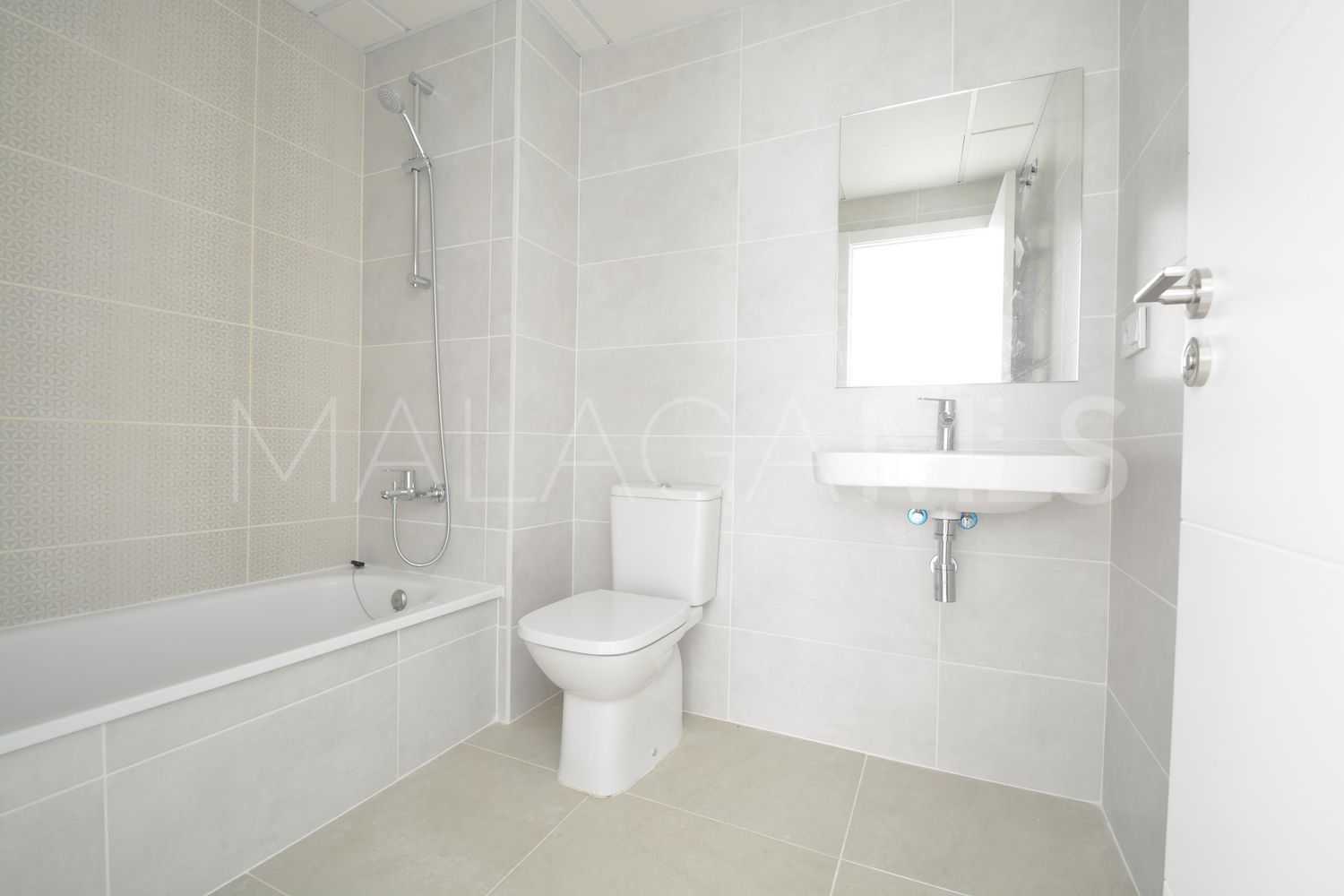 Flat for sale in La Resina Golf