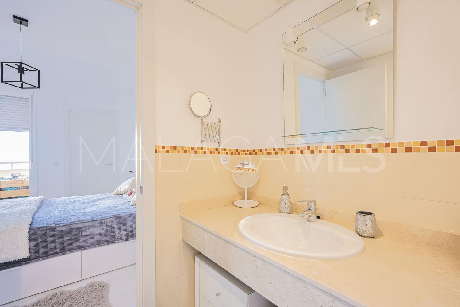 Flat for sale in Sitio de Calahonda