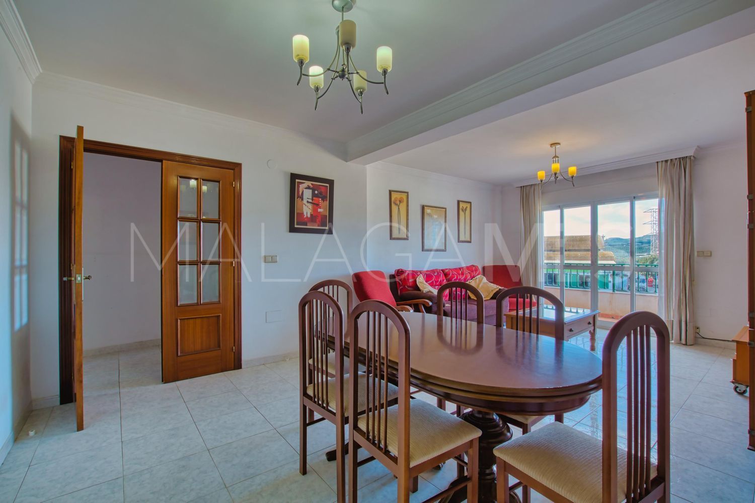 Edificio for sale in Velez Malaga