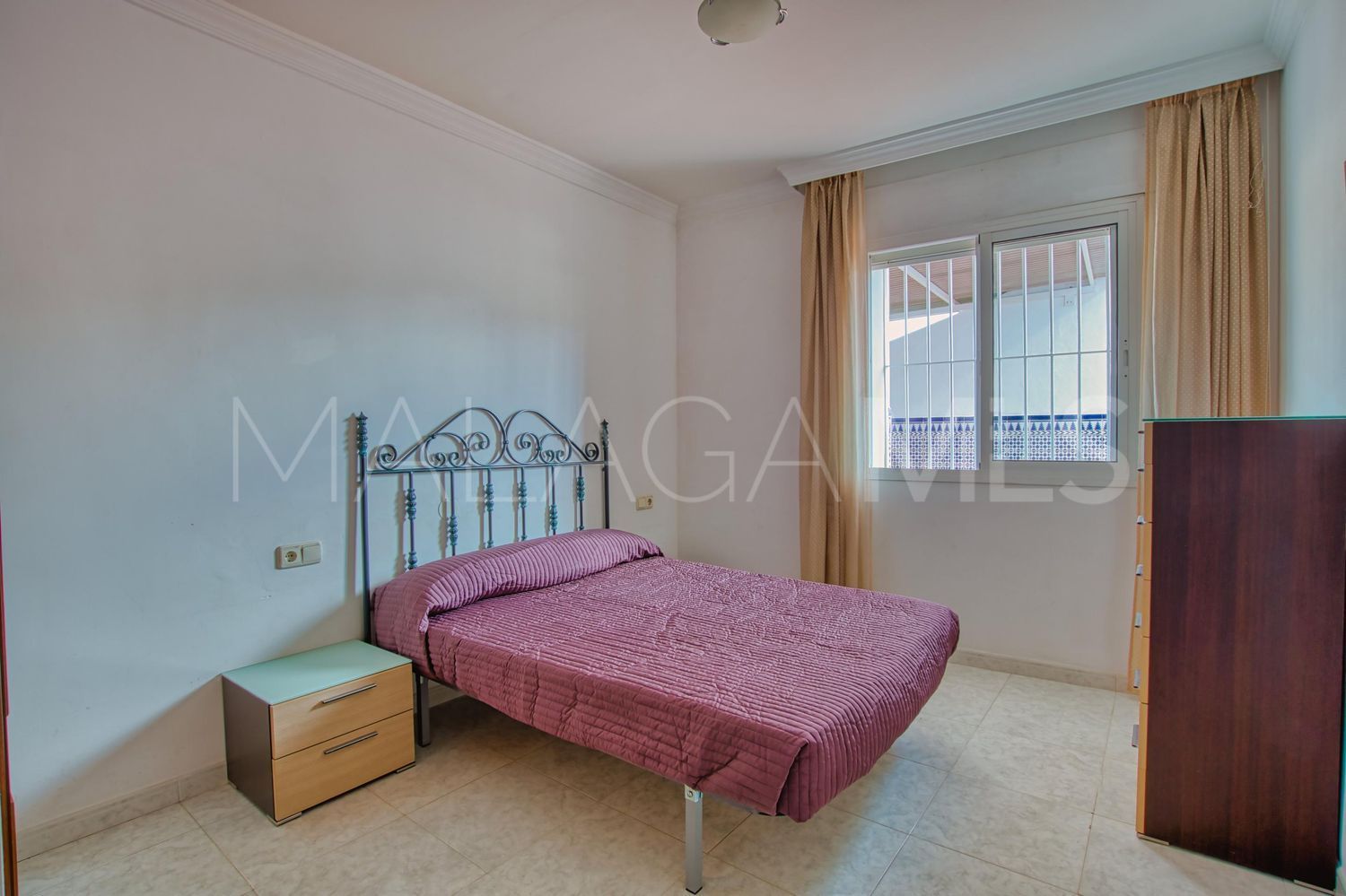 Byggnad for sale in Vélez-Málaga