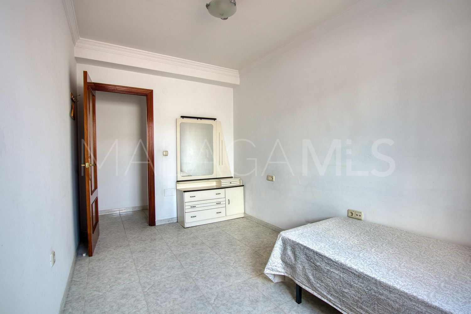 Byggnad for sale in Vélez-Málaga