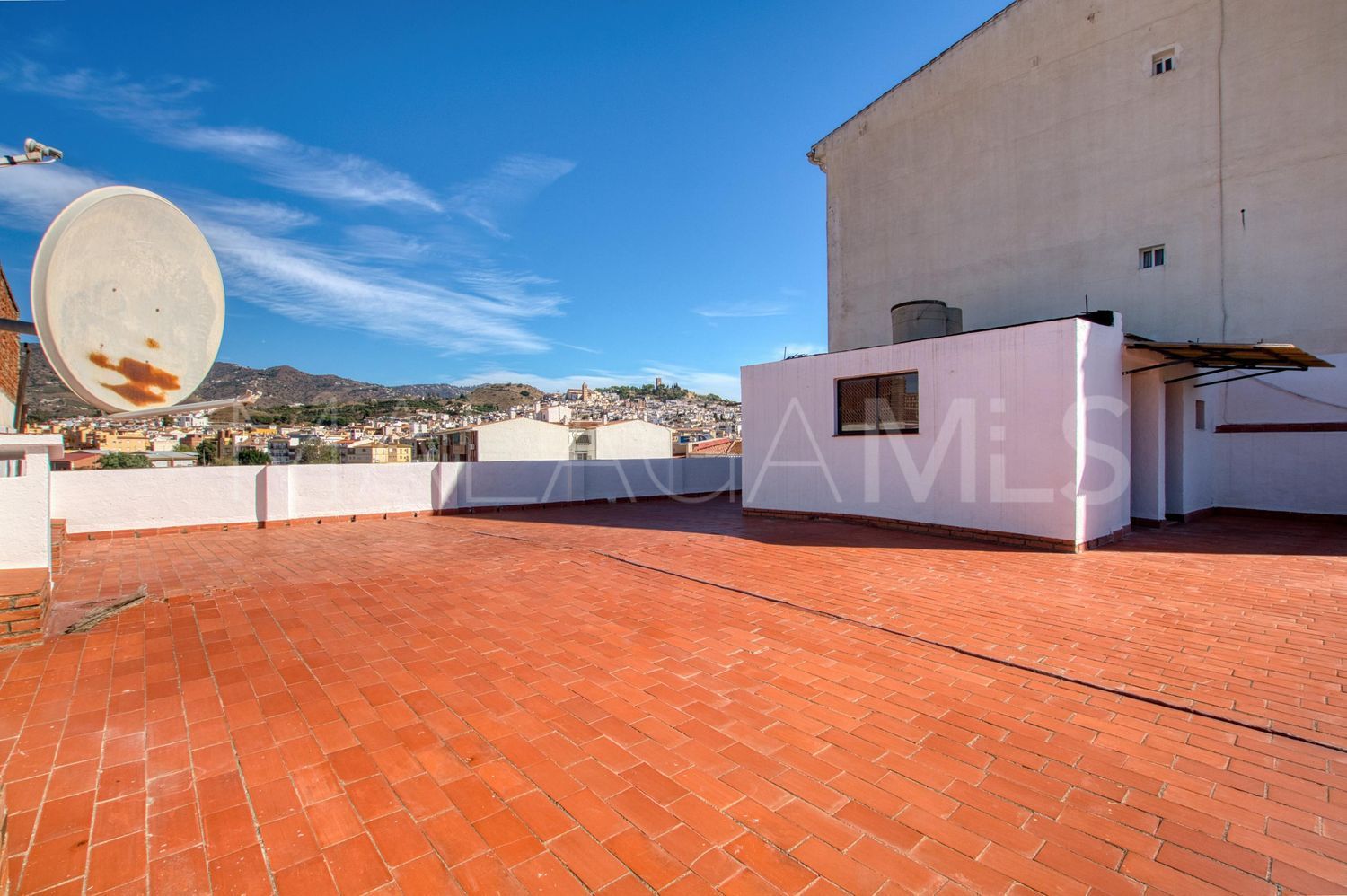 Byggnad for sale in Vélez-Málaga