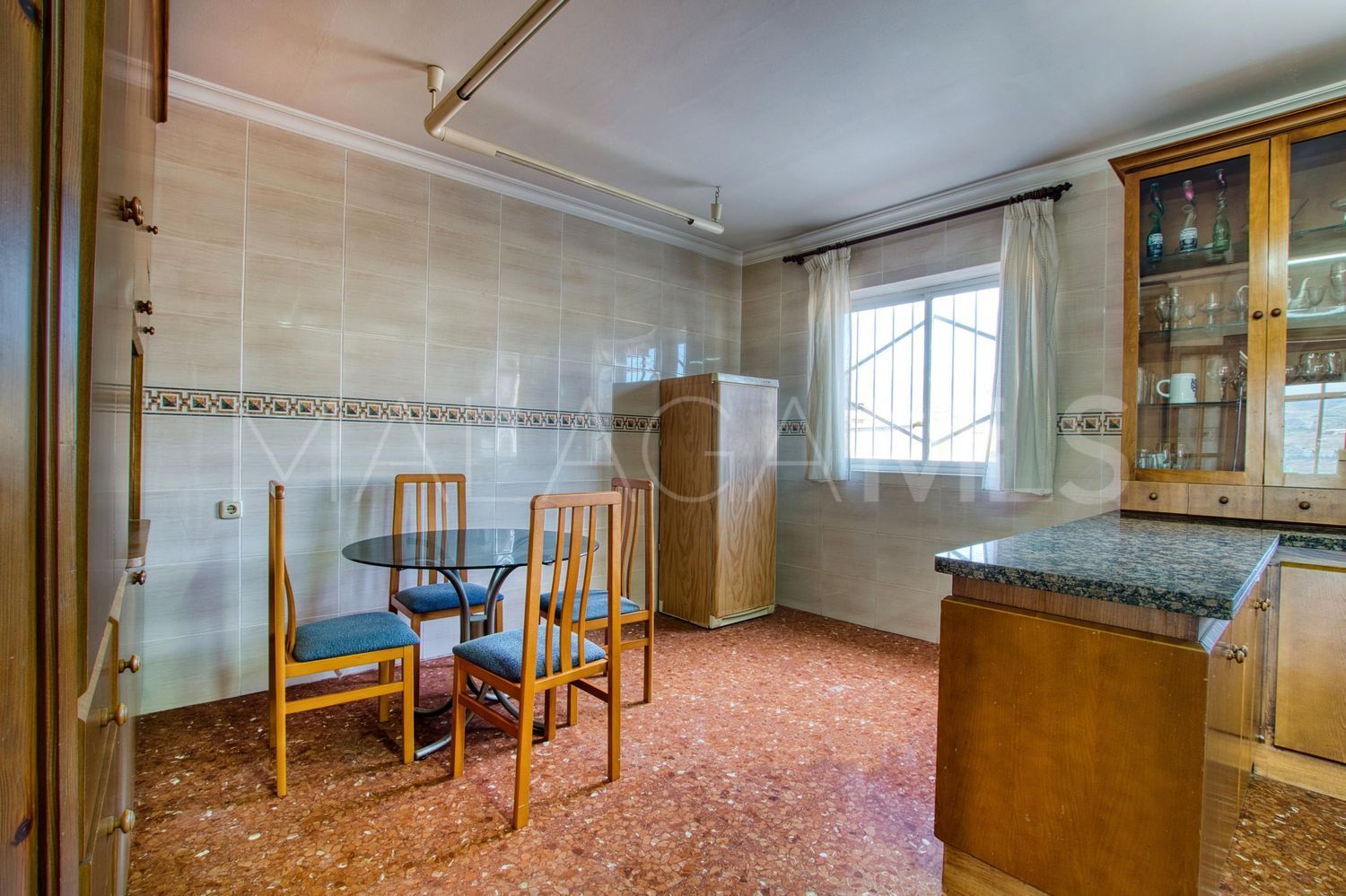 Byggnad for sale in Vélez-Málaga