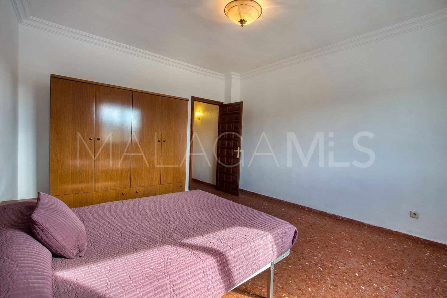 Byggnad for sale in Vélez-Málaga