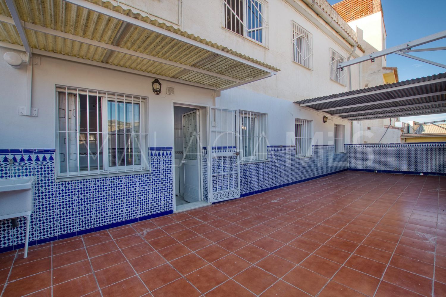 Byggnad for sale in Vélez-Málaga
