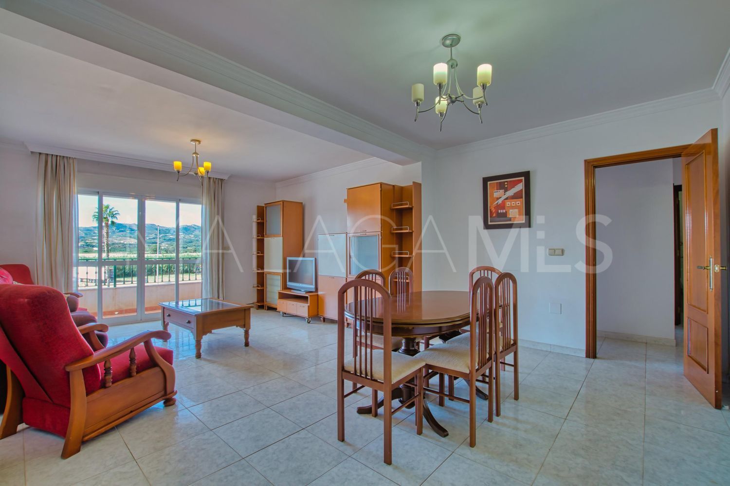Byggnad for sale in Vélez-Málaga