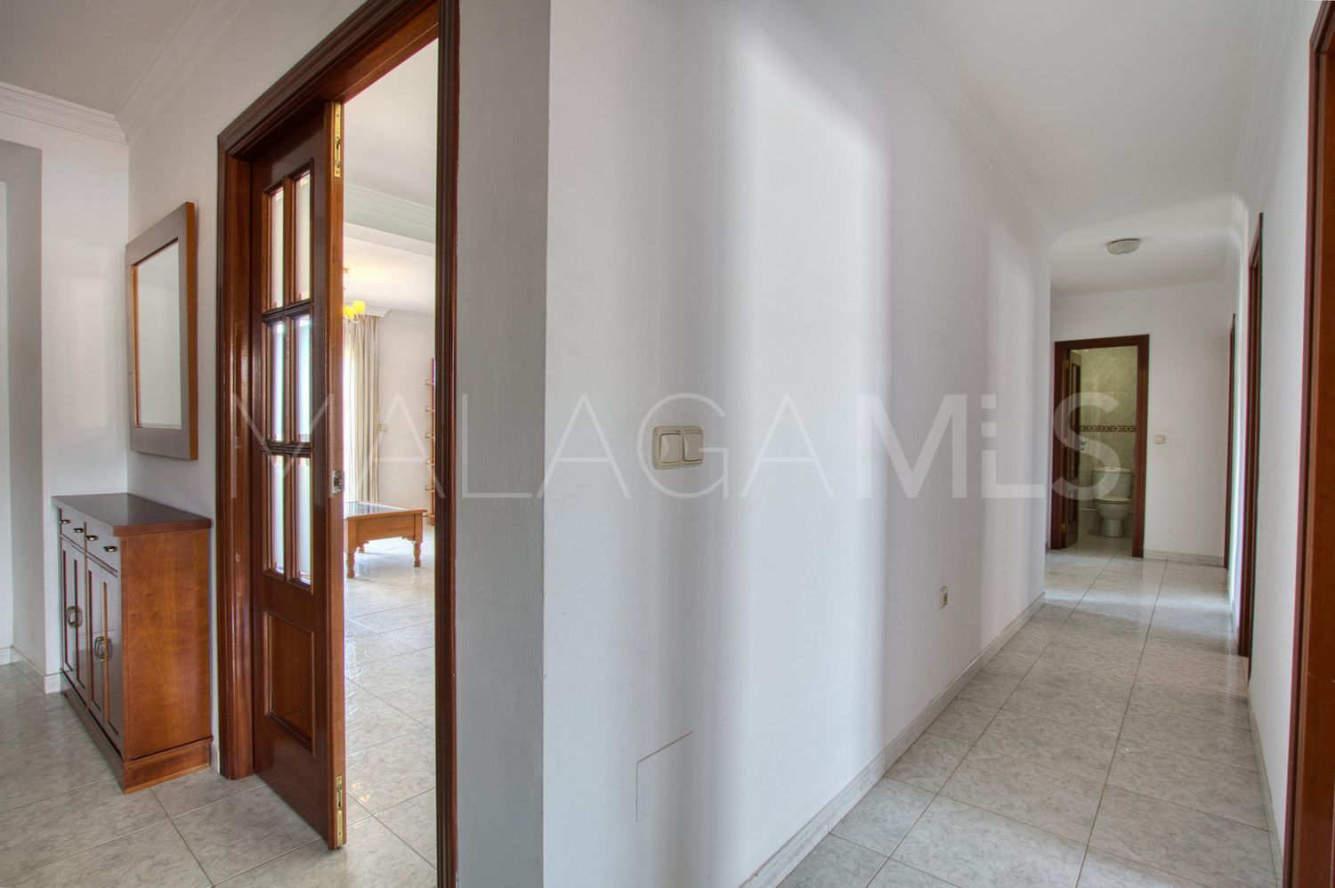 Byggnad for sale in Vélez-Málaga