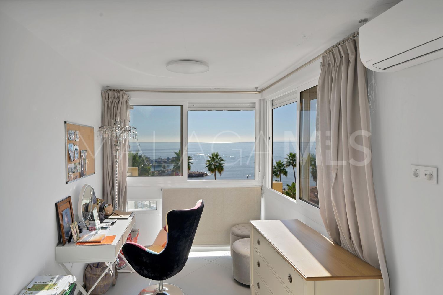 Flat with 2 bedrooms for sale in Playa Bajadilla - Puertos