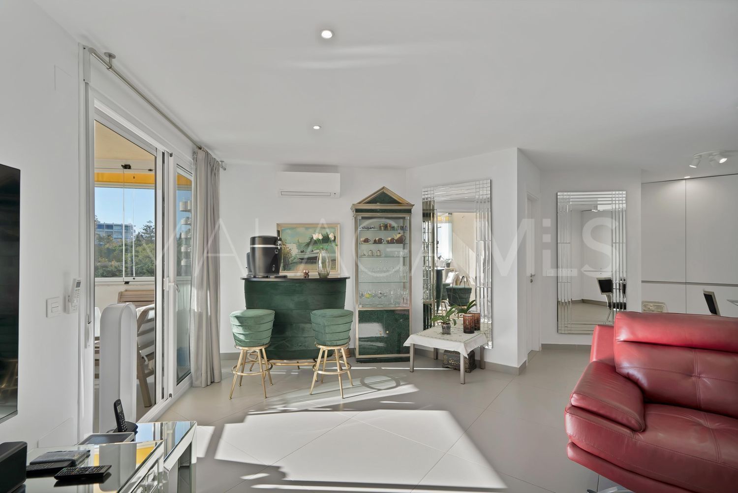 Flat for sale in Playa Bajadilla - Puertos