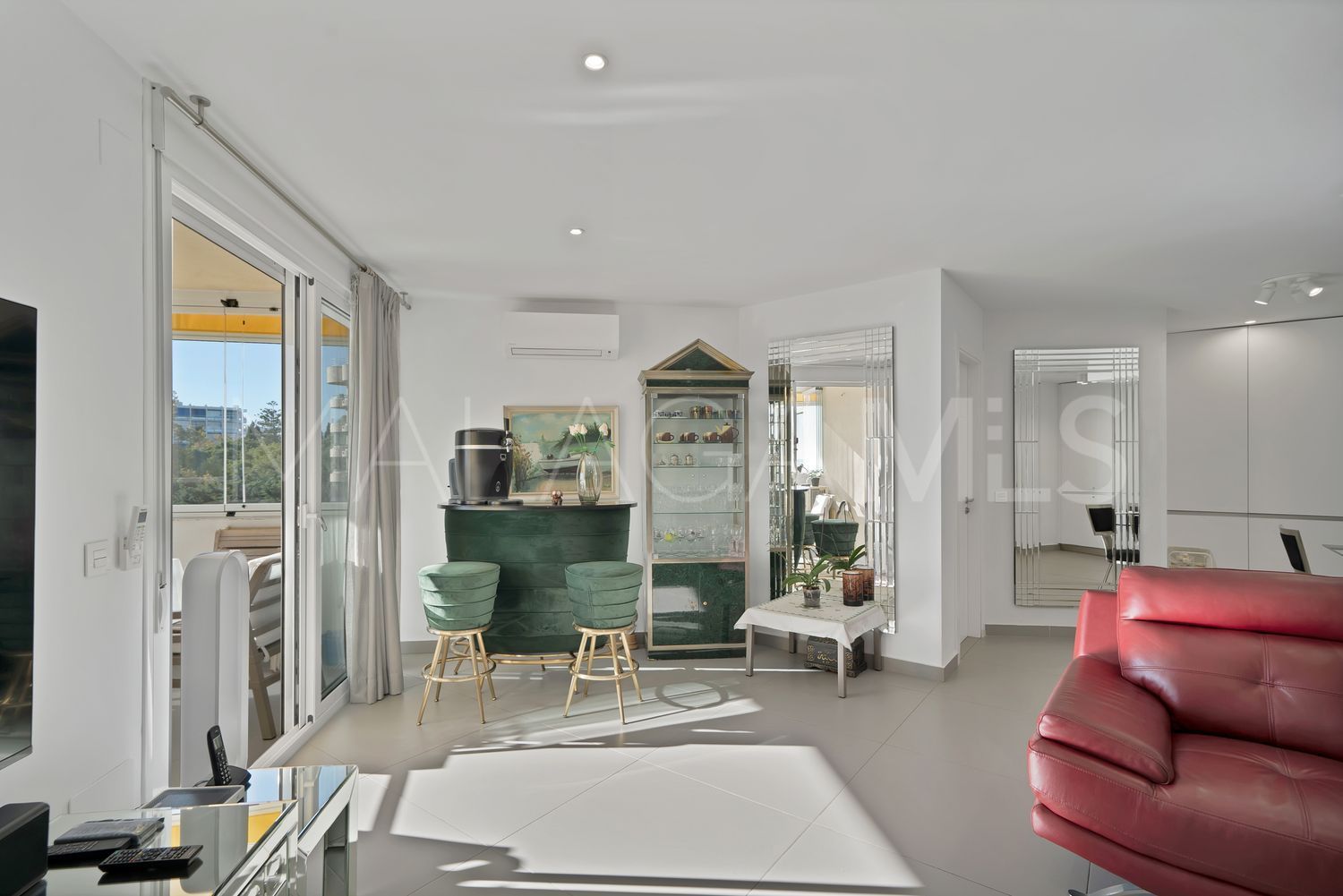 For sale flat in Playa Bajadilla - Puertos