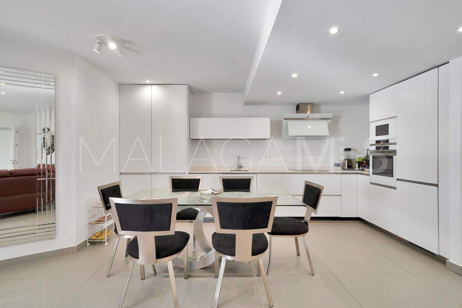 Flat for sale in Playa Bajadilla - Puertos