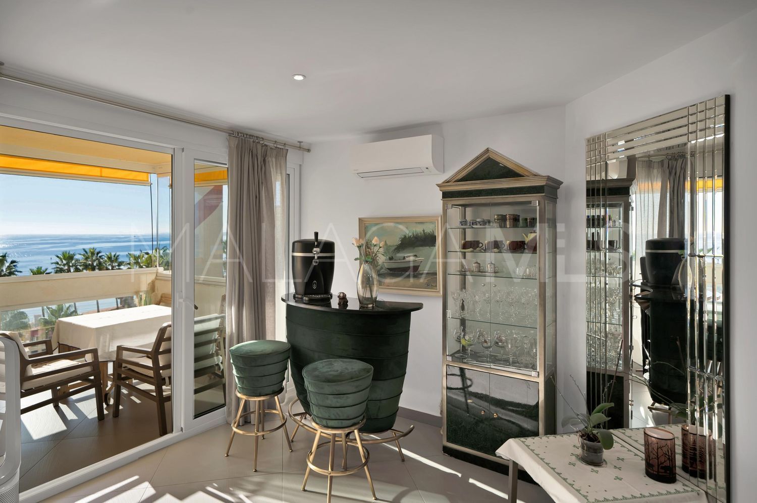 Flat for sale in Playa Bajadilla - Puertos