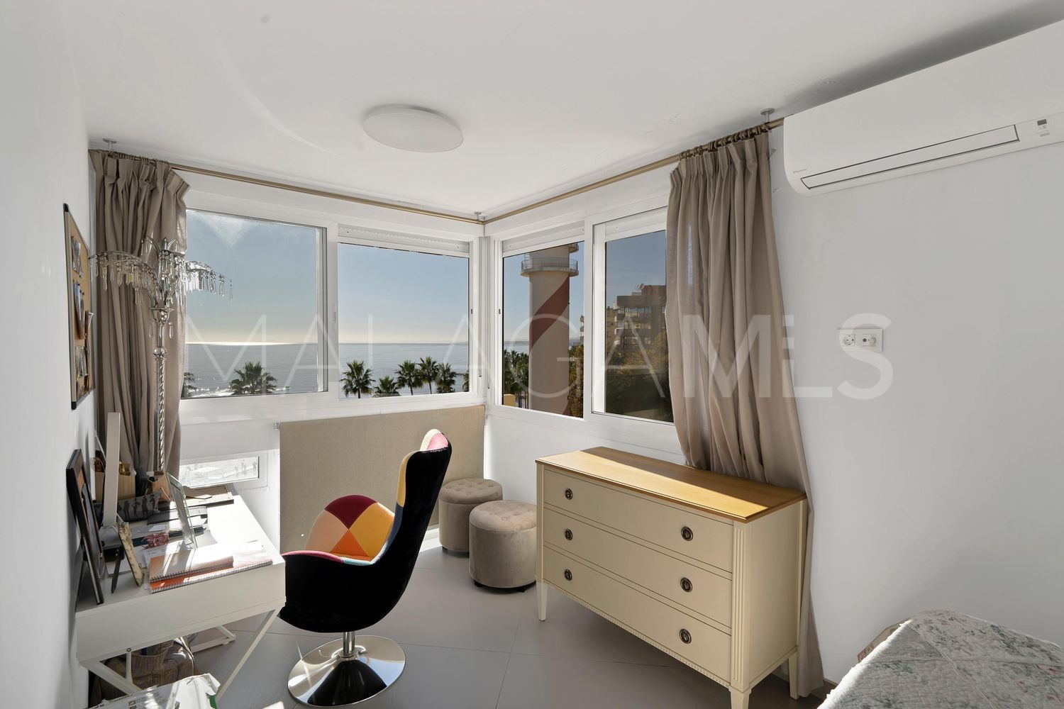 Flat with 2 bedrooms for sale in Playa Bajadilla - Puertos