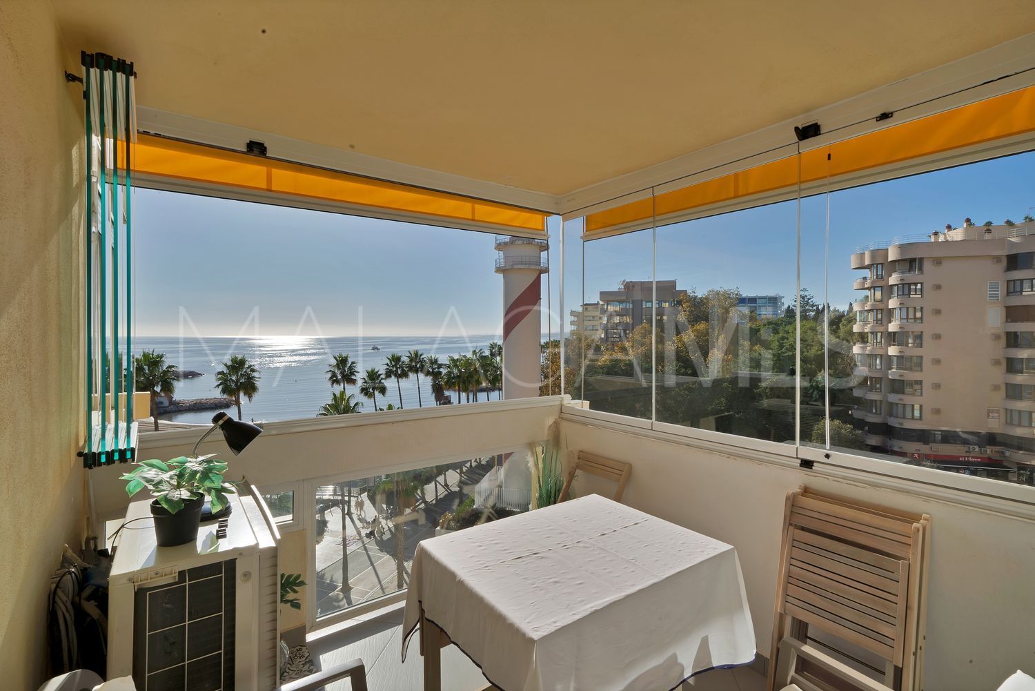 For sale flat in Playa Bajadilla - Puertos