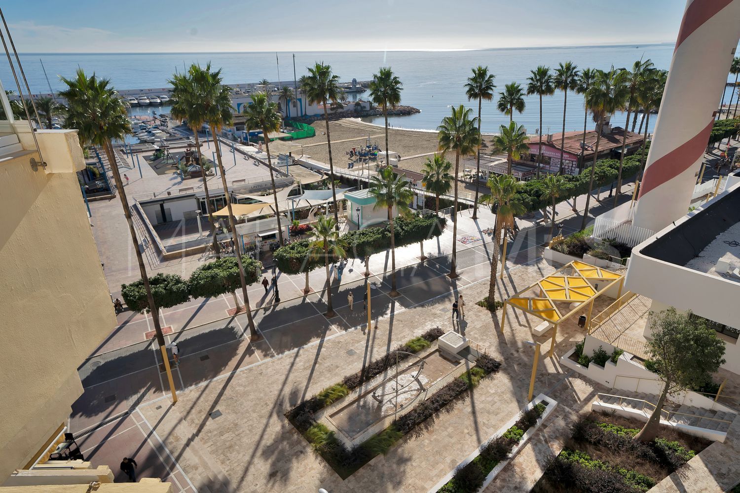 For sale flat in Playa Bajadilla - Puertos