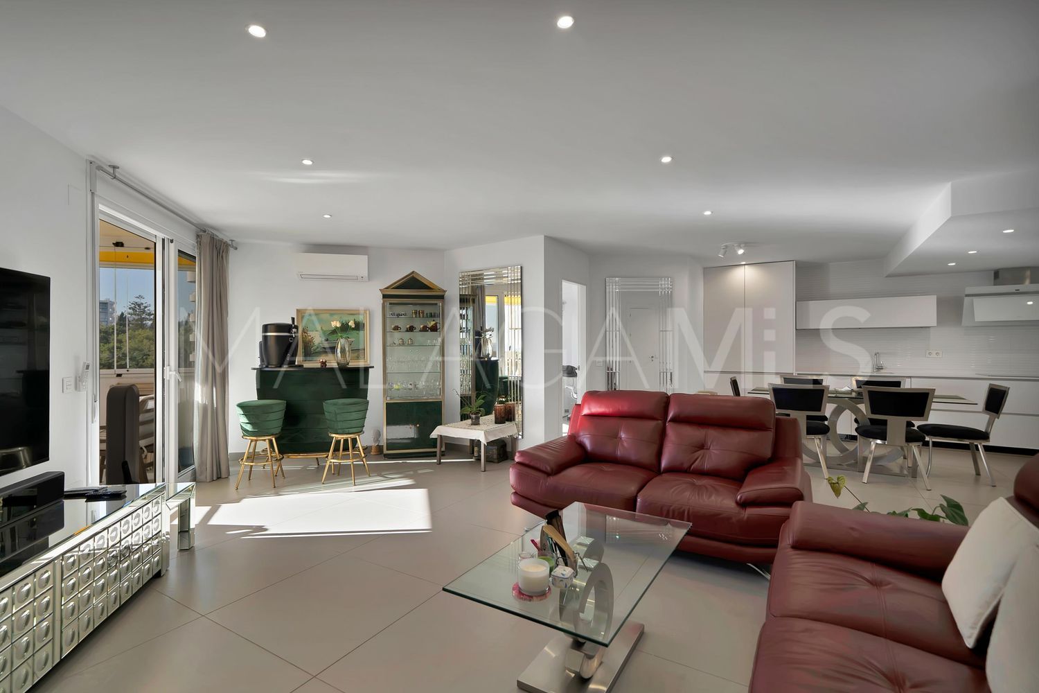 Flat with 2 bedrooms for sale in Playa Bajadilla - Puertos