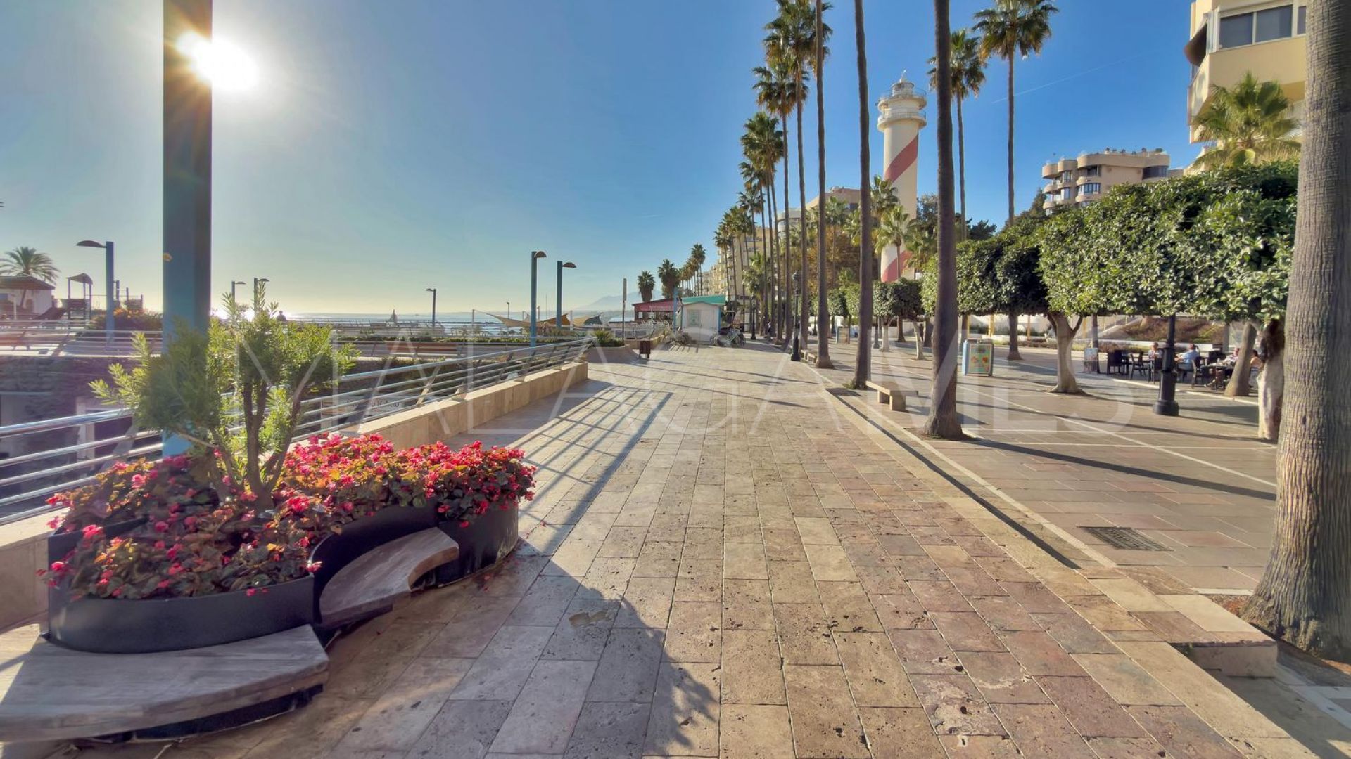 Flat for sale in Playa Bajadilla - Puertos