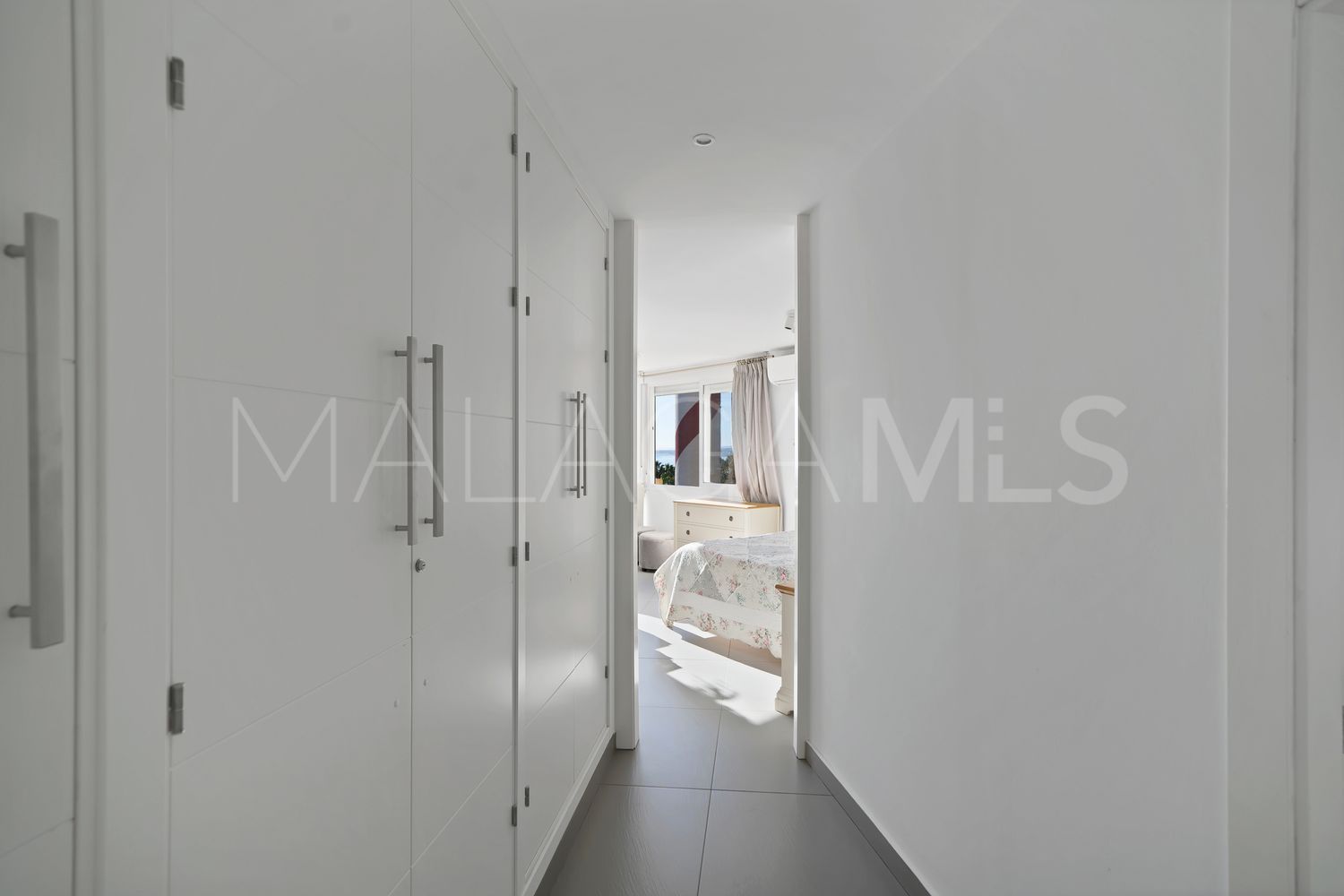For sale flat in Playa Bajadilla - Puertos
