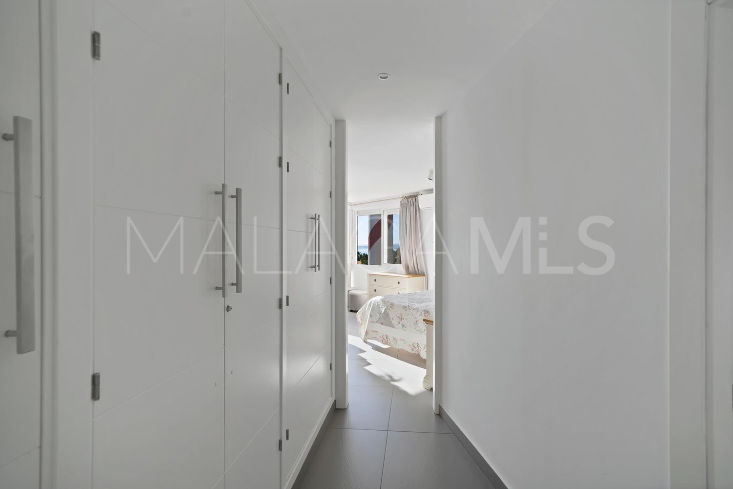 Flat for sale in Playa Bajadilla - Puertos