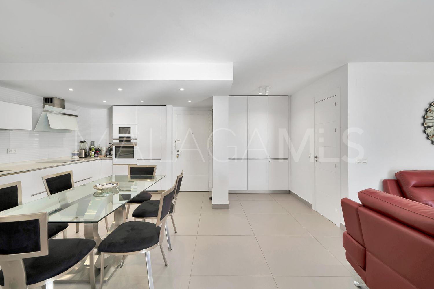 Flat with 2 bedrooms for sale in Playa Bajadilla - Puertos