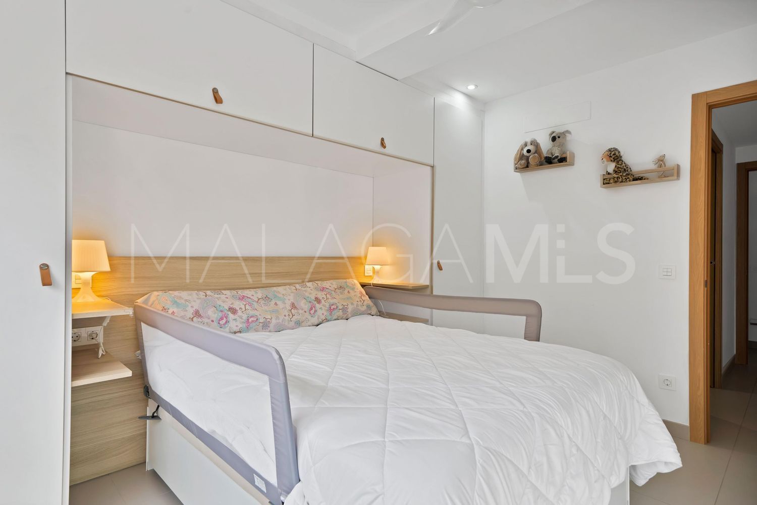 Buy flat in Huerta Belón with 2 bedrooms
