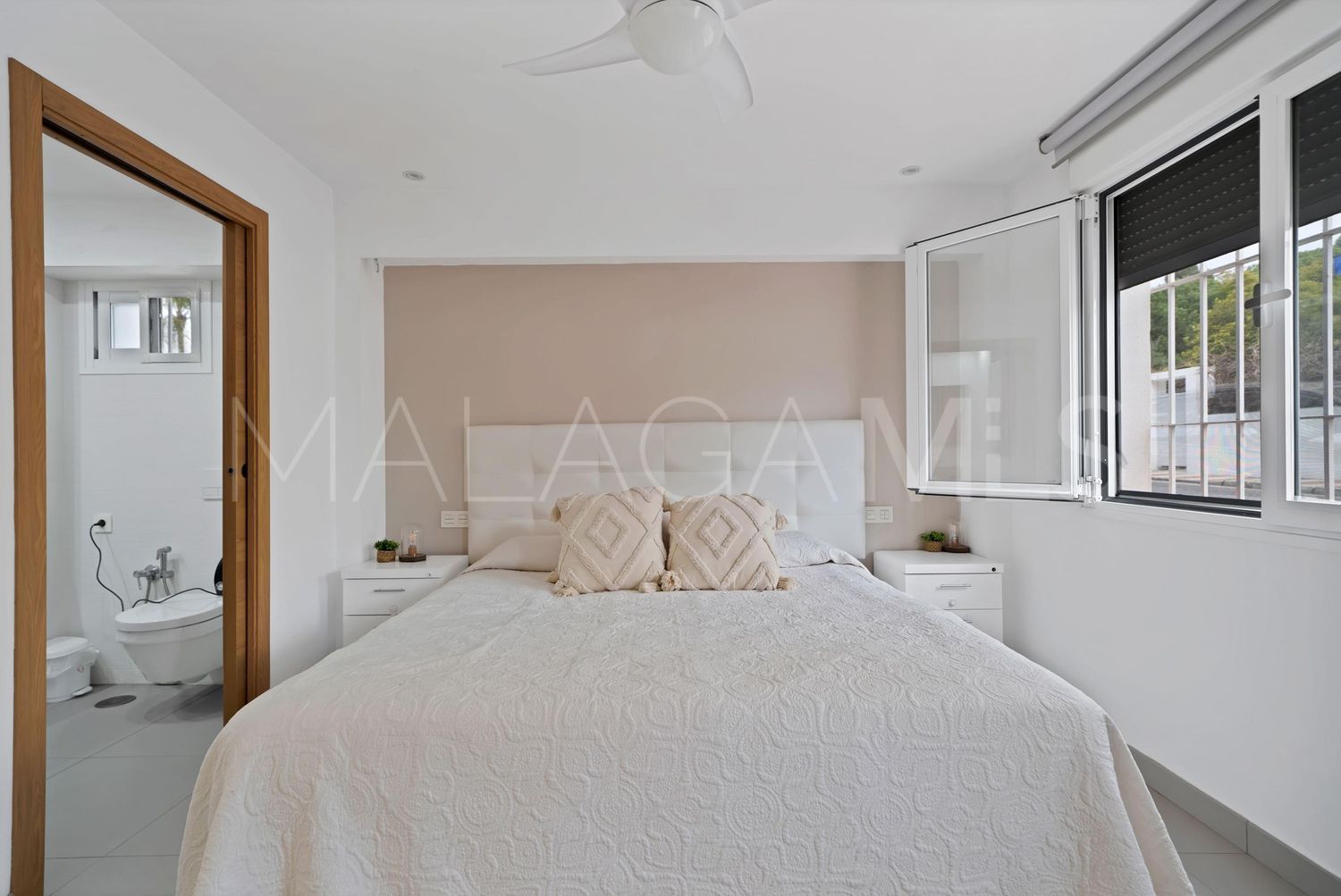 Buy flat in Huerta Belón with 2 bedrooms