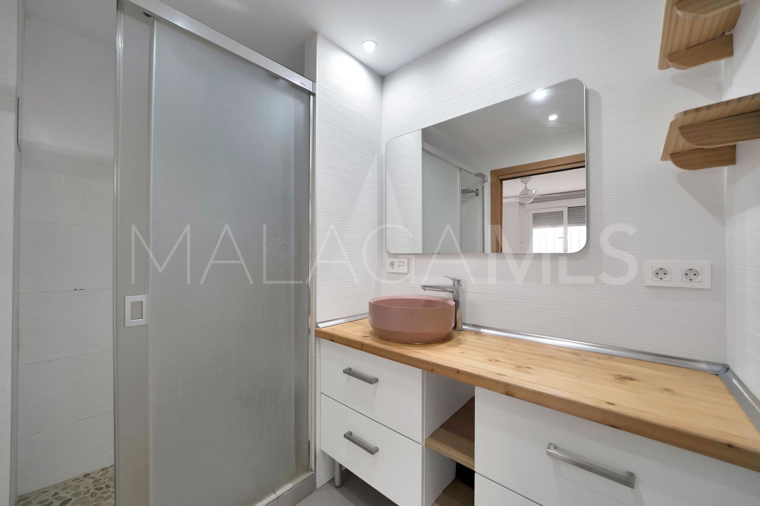 Buy flat in Huerta Belón with 2 bedrooms