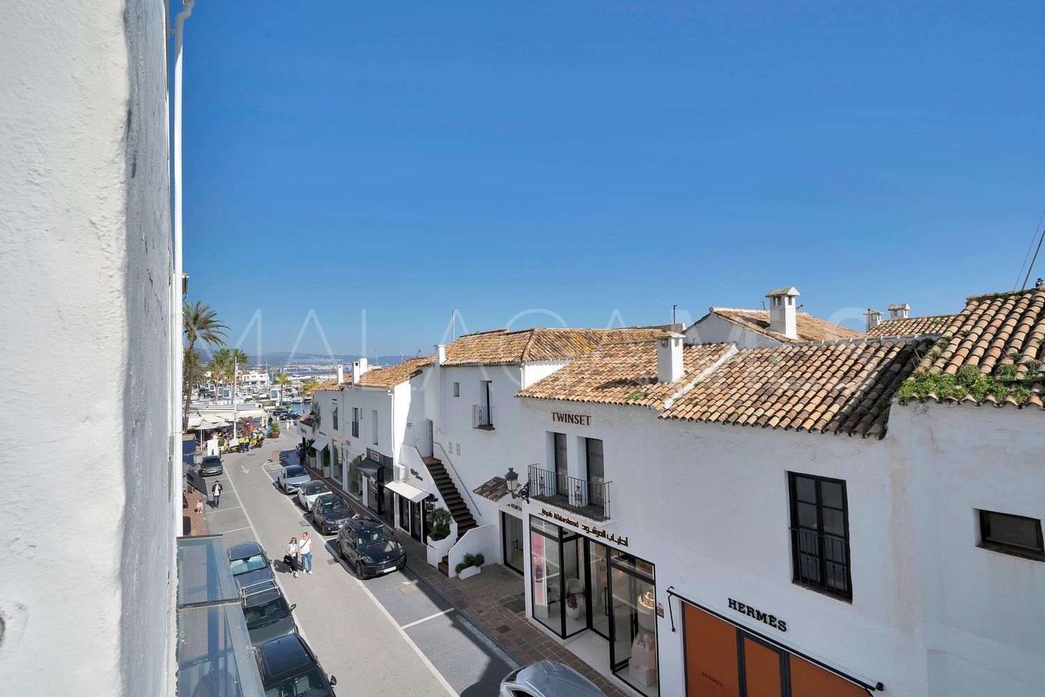 Flat for sale in Marbella - Puerto Banus